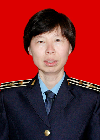 副调研员赵霞